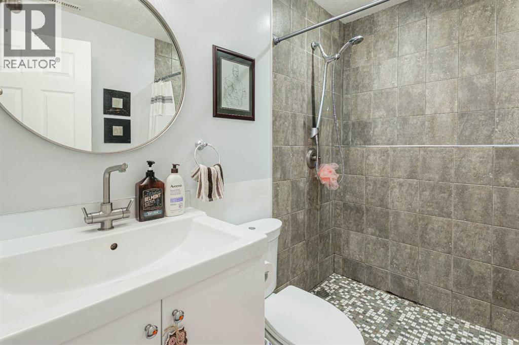63 Coventry View NE - 31
