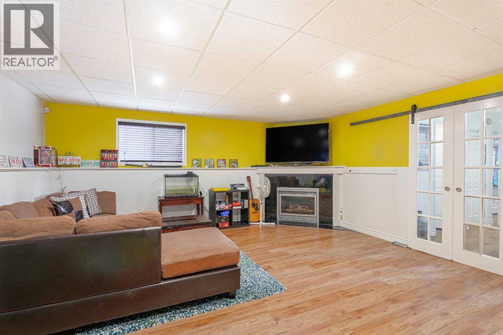 63 Coventry View NE - 26