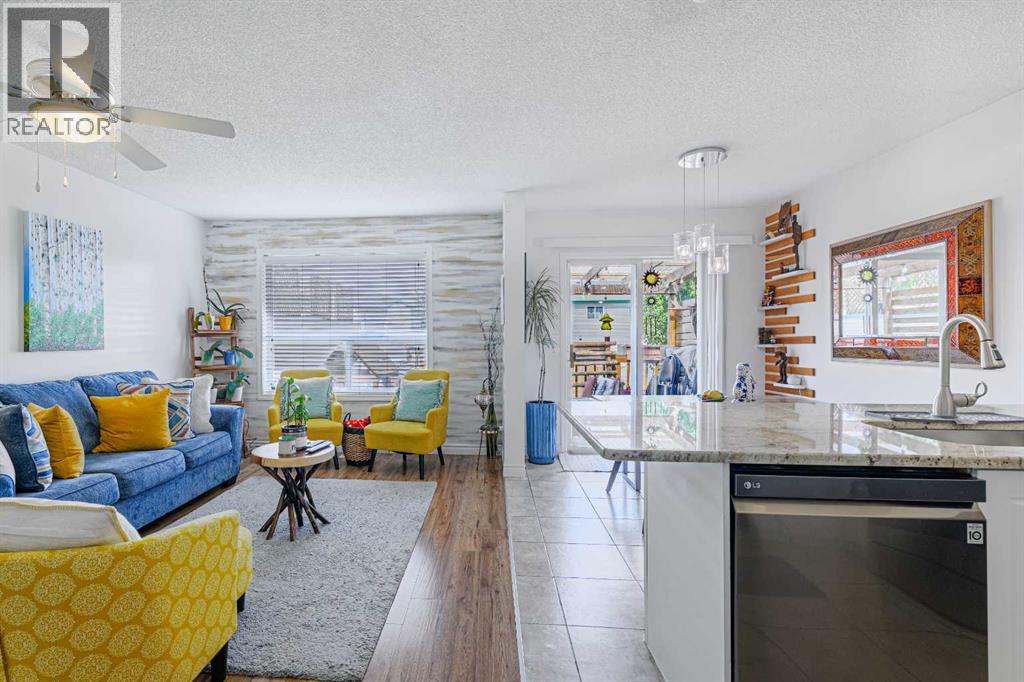 63 Coventry View NE - 14