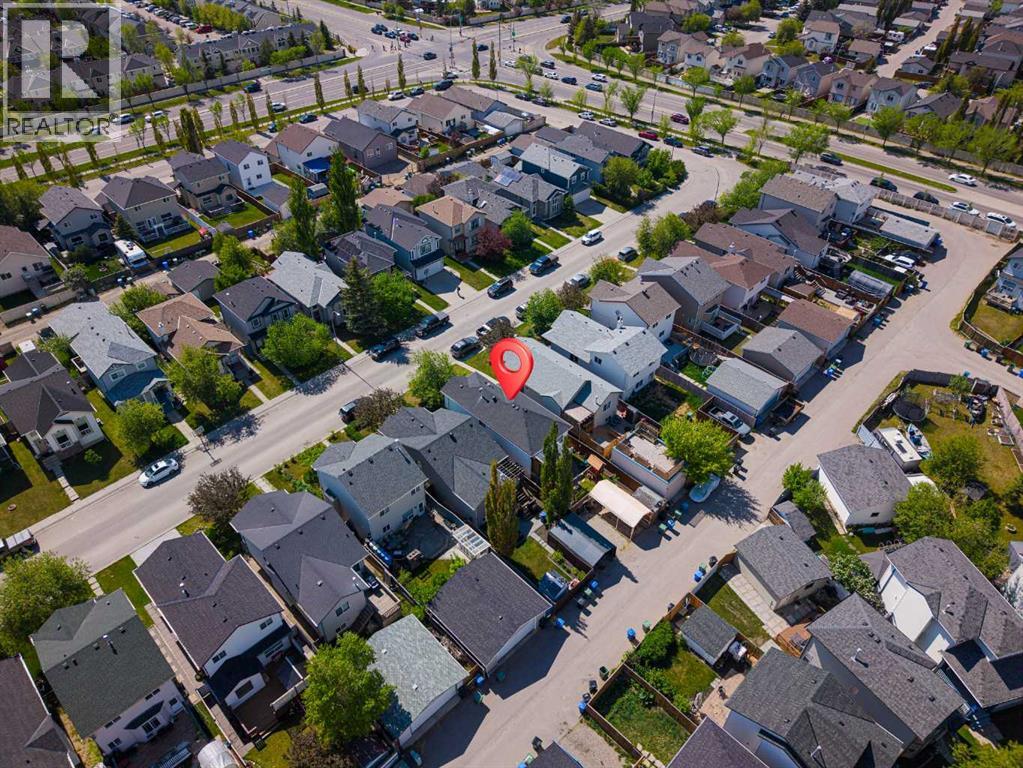 63 Coventry View NE - 41
