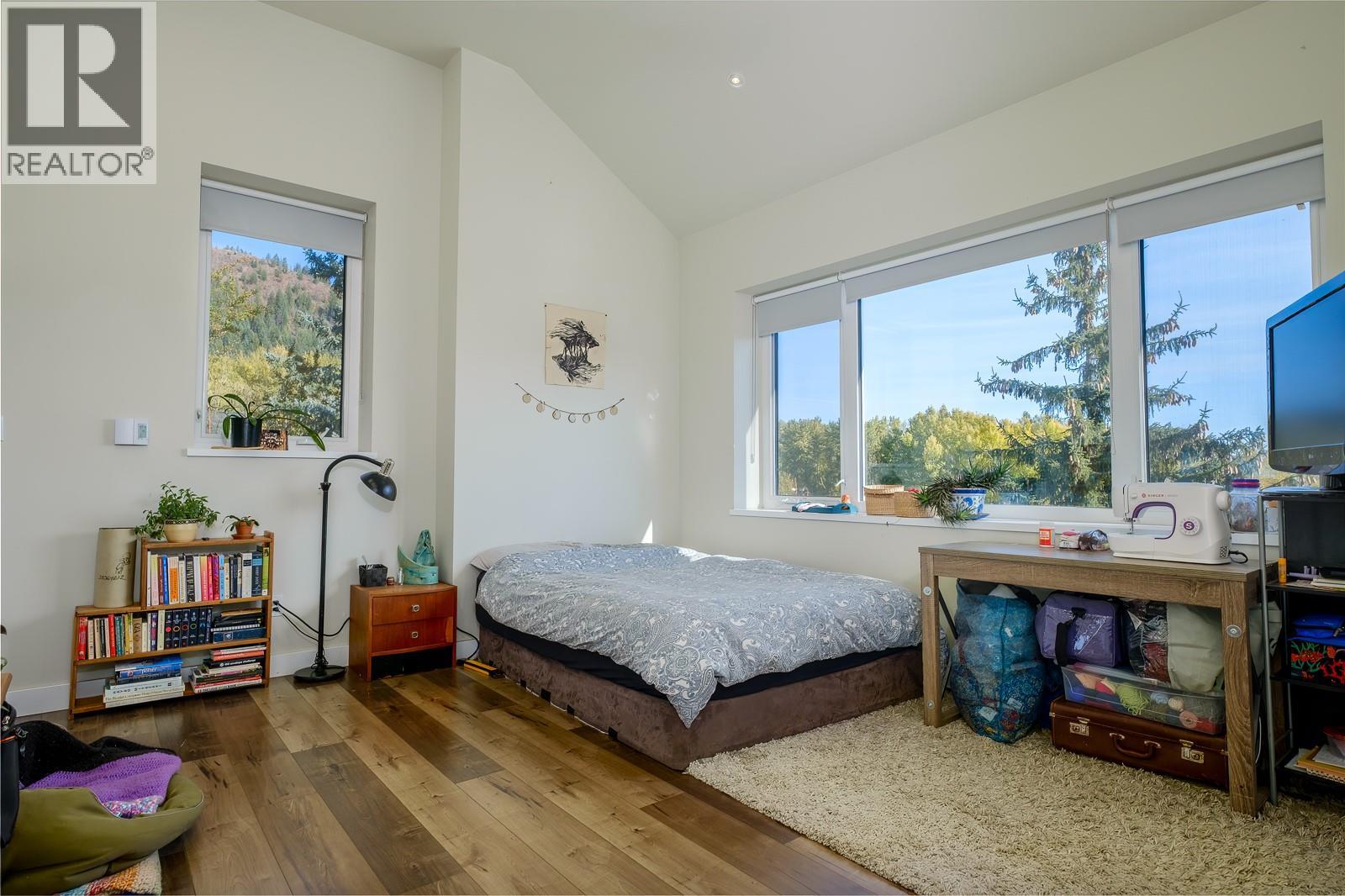 2302 Happy Valley Road - 68