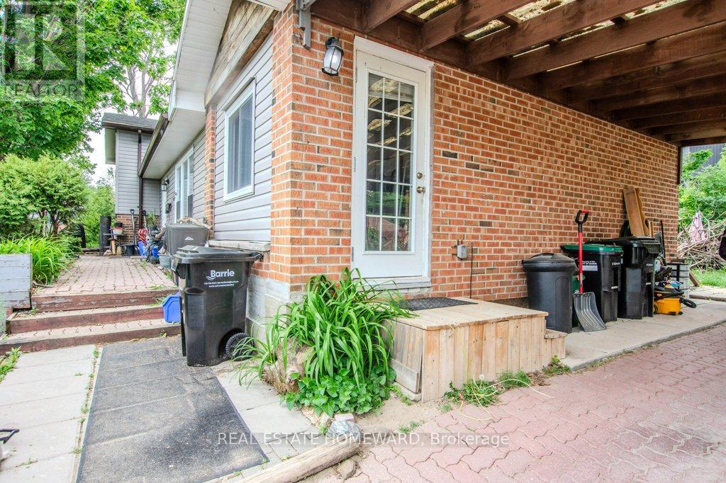 54 SPRINGDALE DRIVE - 4