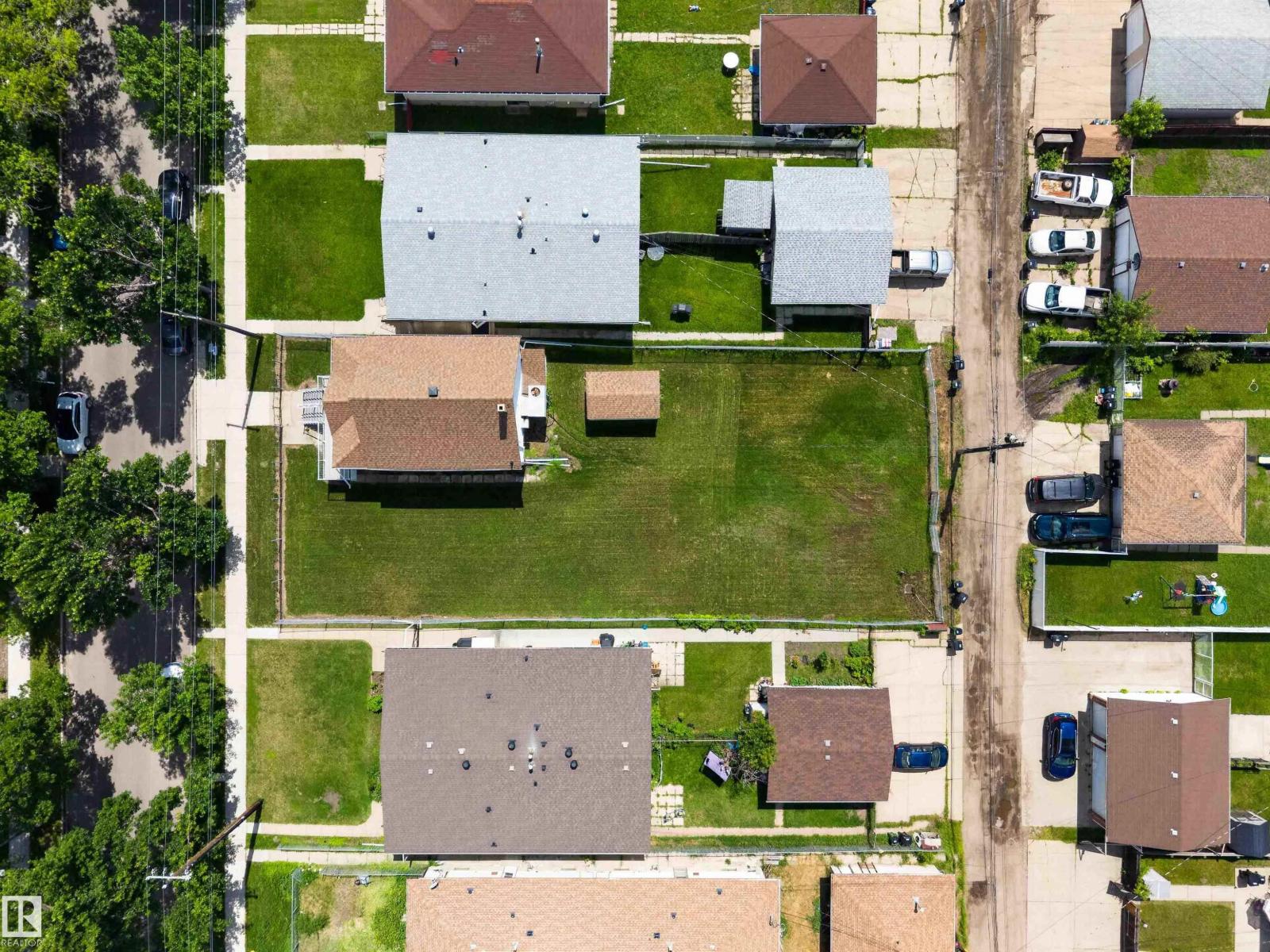 13156 101 st NW - 28