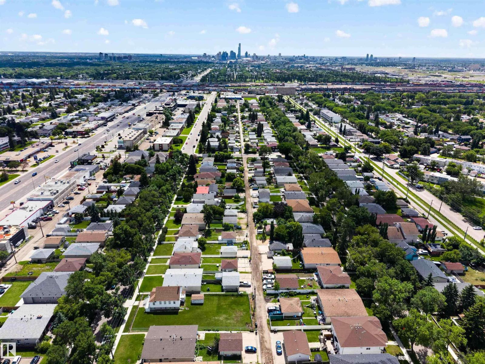13156 101 st NW - 30