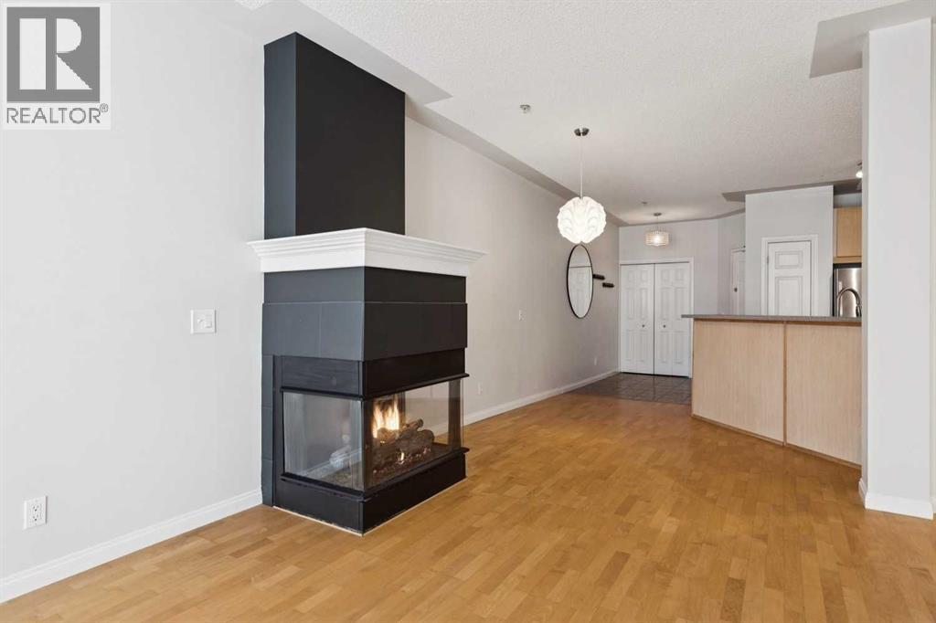#308 923 15 Avenue SW - 15
