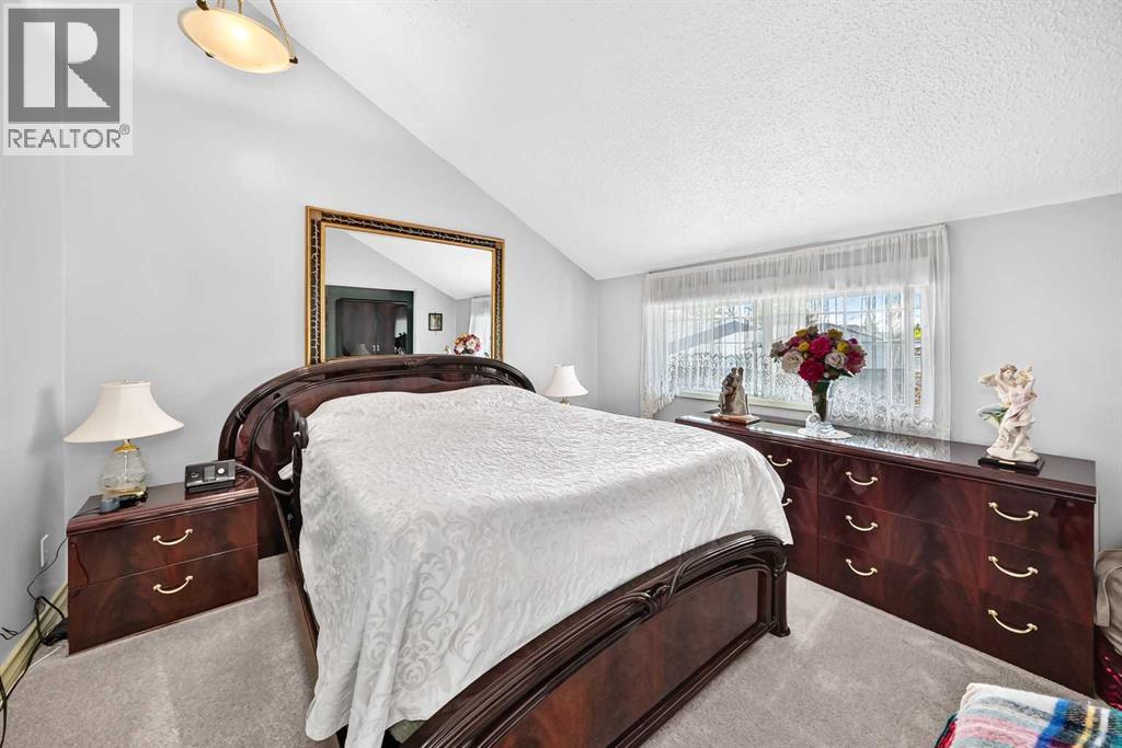 310 Huntham Place NE - 16