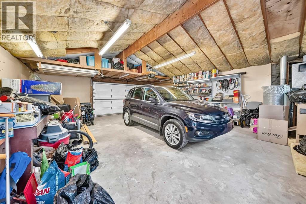 310 Huntham Place NE - 35