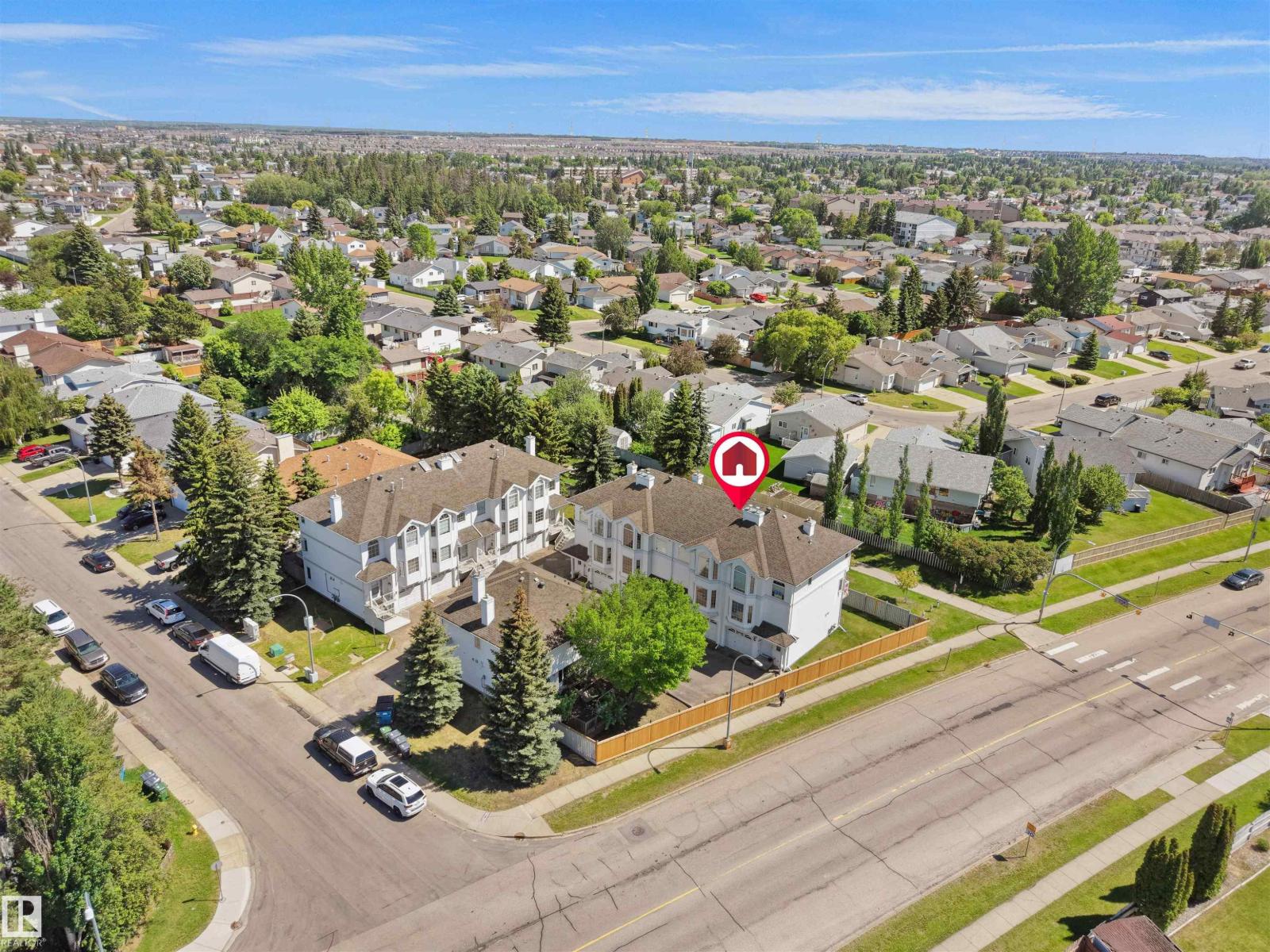 4267 29 AV NW NW - 38