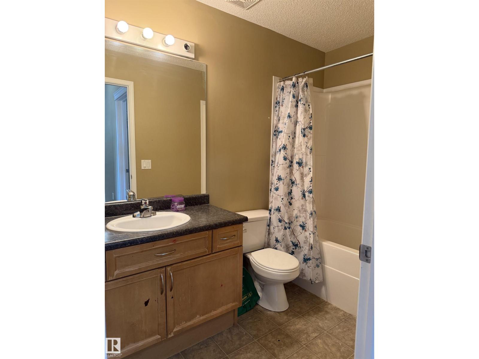 #128 16807 100 AV NW NW - 22