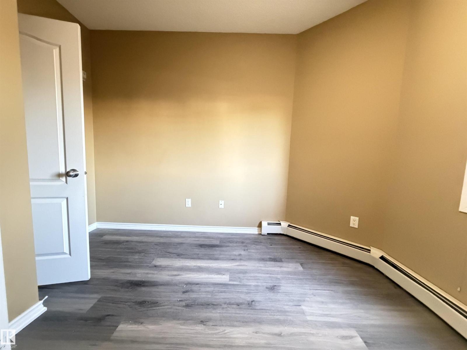#128 16807 100 AV NW NW - 21