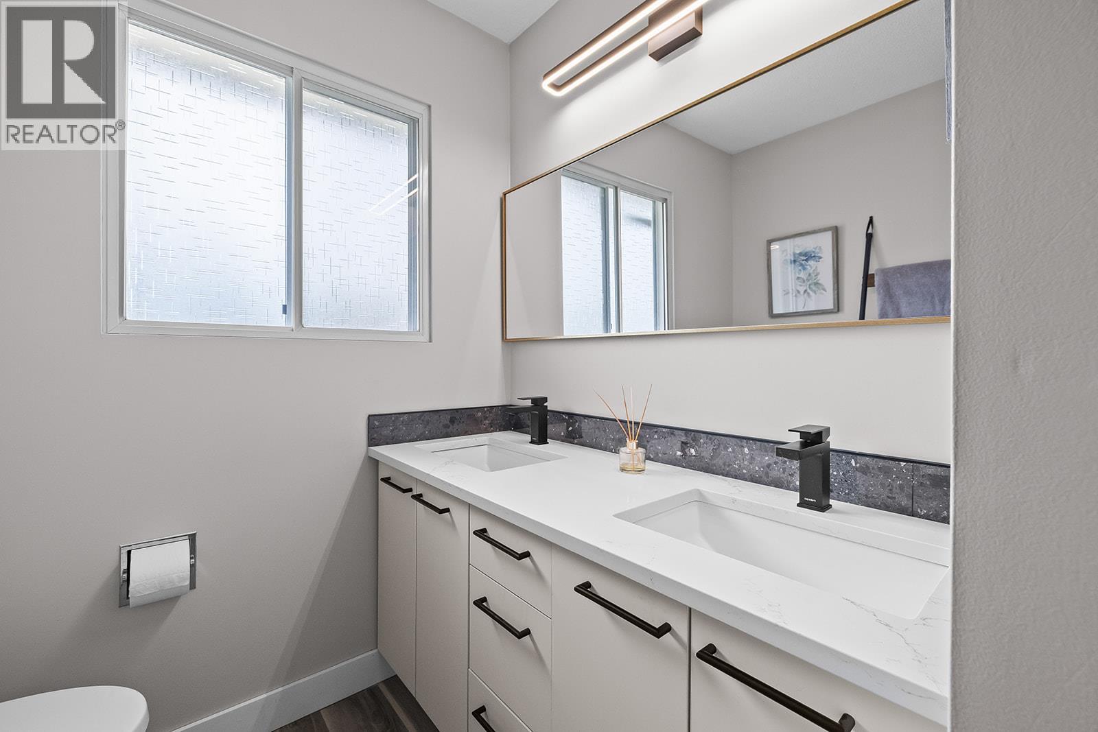 3239 McIver Road - 27