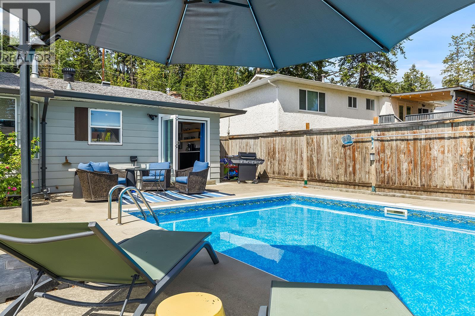3239 McIver Road - 18