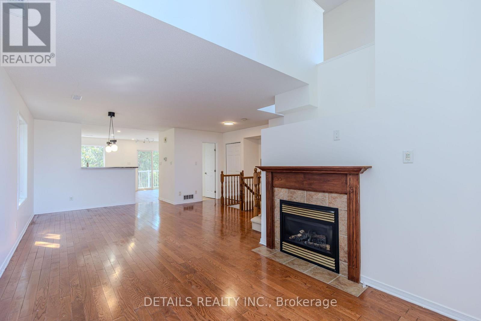 20 – 376 WIFFEN PRIVATE, Ottawa. Luxury613. By Peter Sagos - Image 14