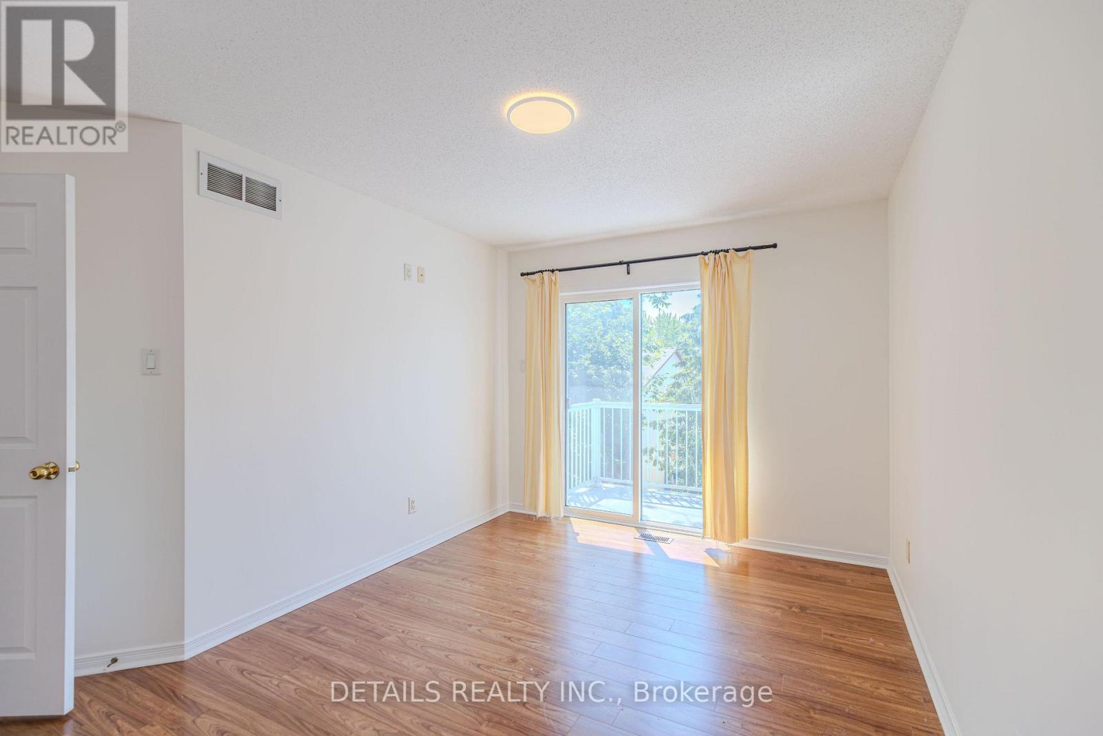 20 – 376 WIFFEN PRIVATE, Ottawa. Luxury613. By Peter Sagos - Image 35