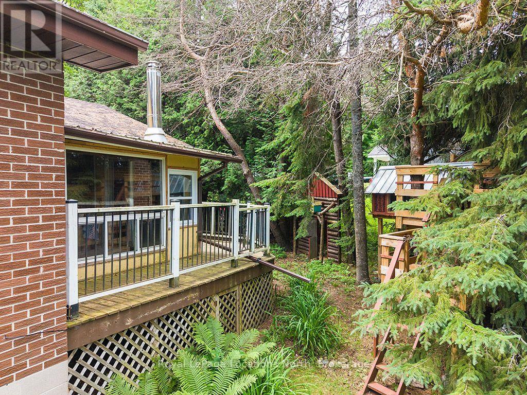 102 MILL STREET - Image 35