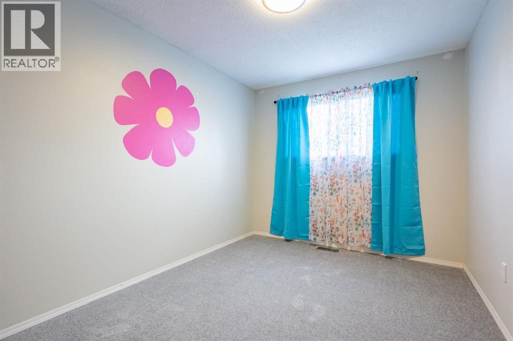 2397 24 Street SE - 19