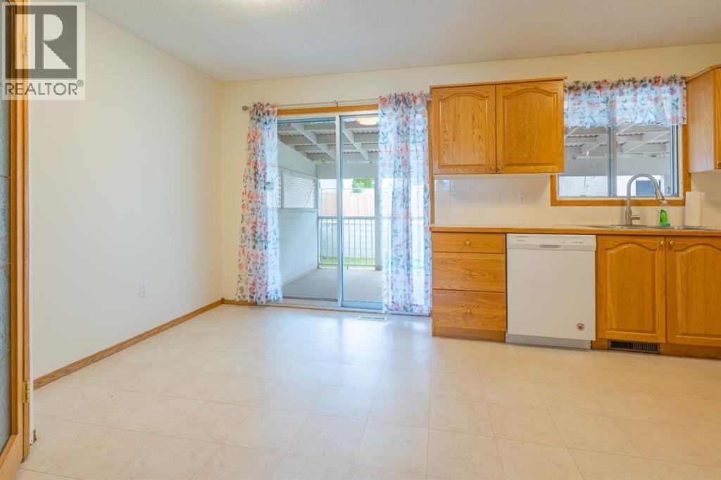 2397 24 Street SE - 9