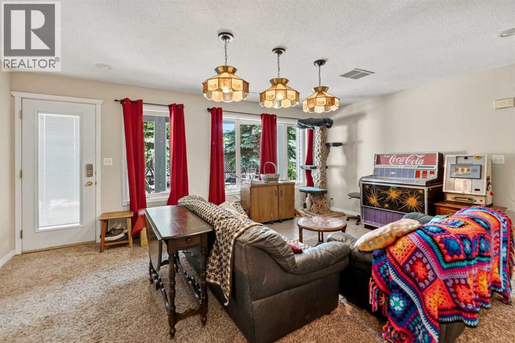 28 Westwood Crescent - 34