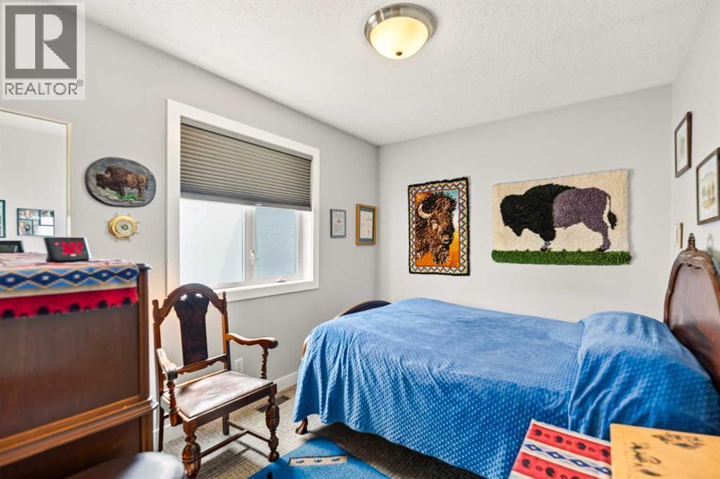 28 Westwood Crescent - 26