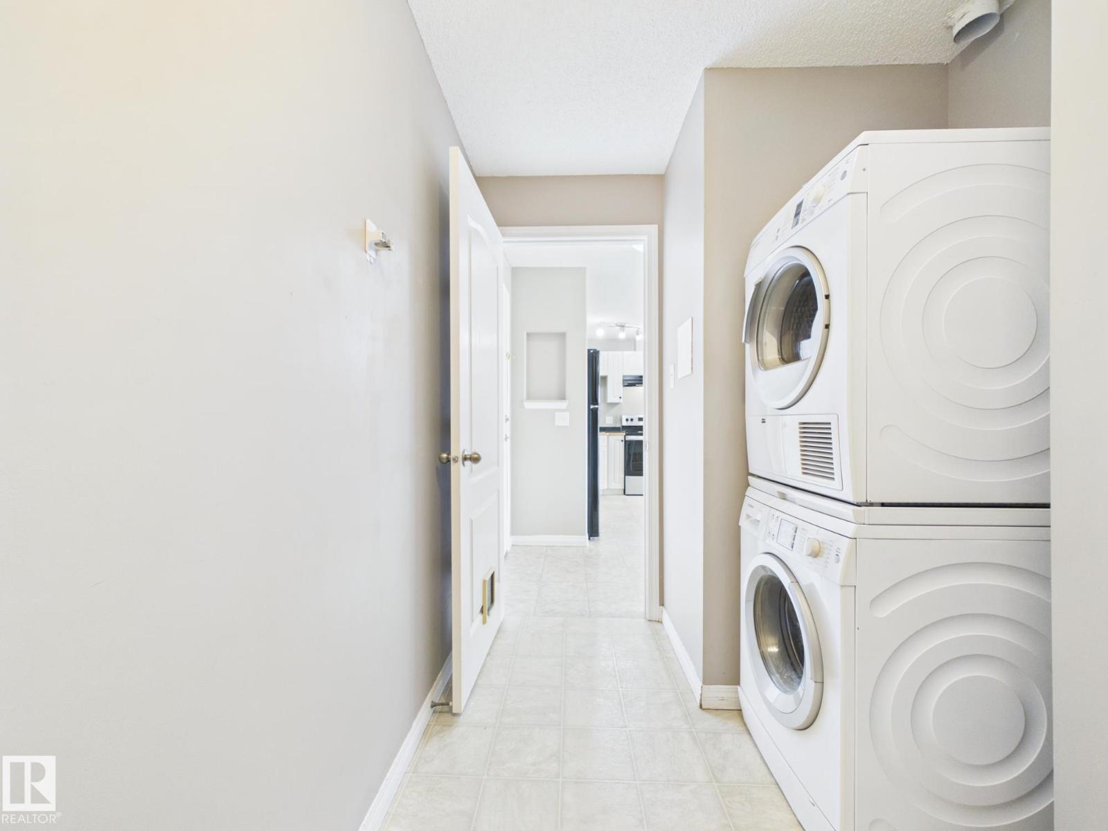 #309 5350 199 ST NW - 38