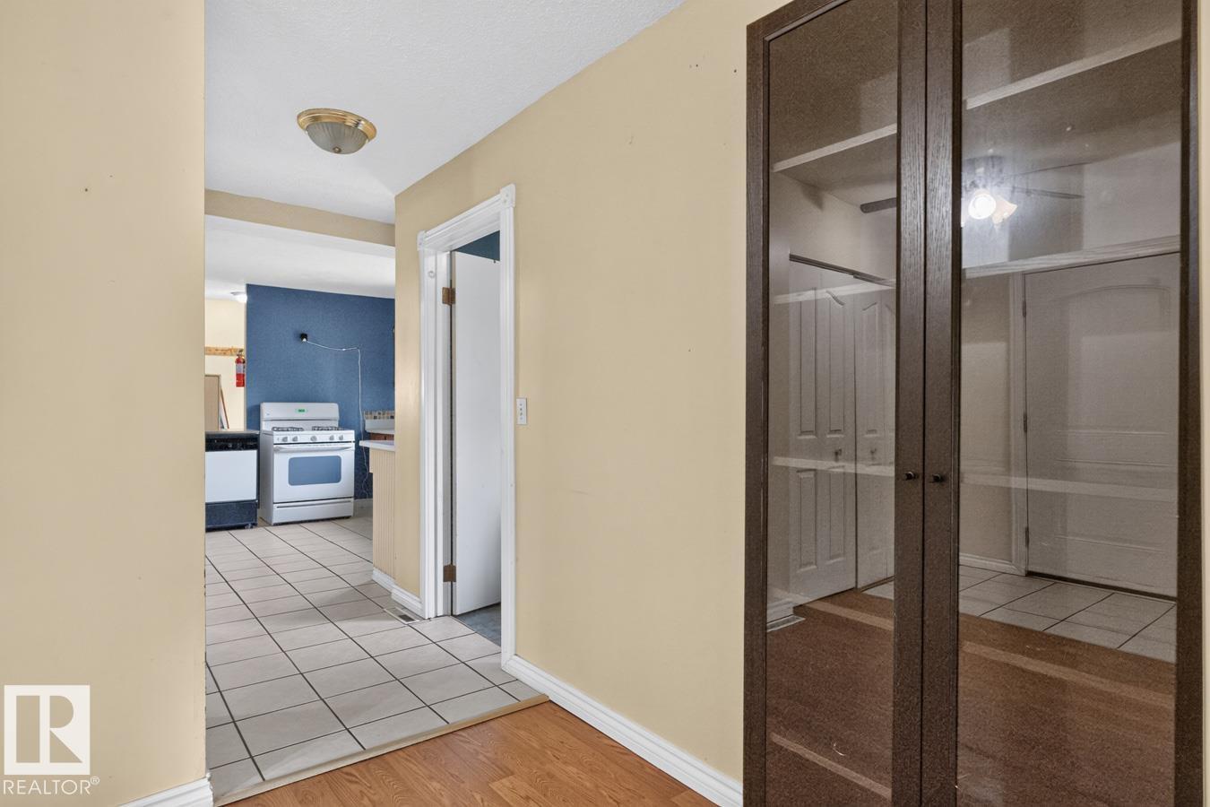 #104 52343 RGE ROAD 211 - 6