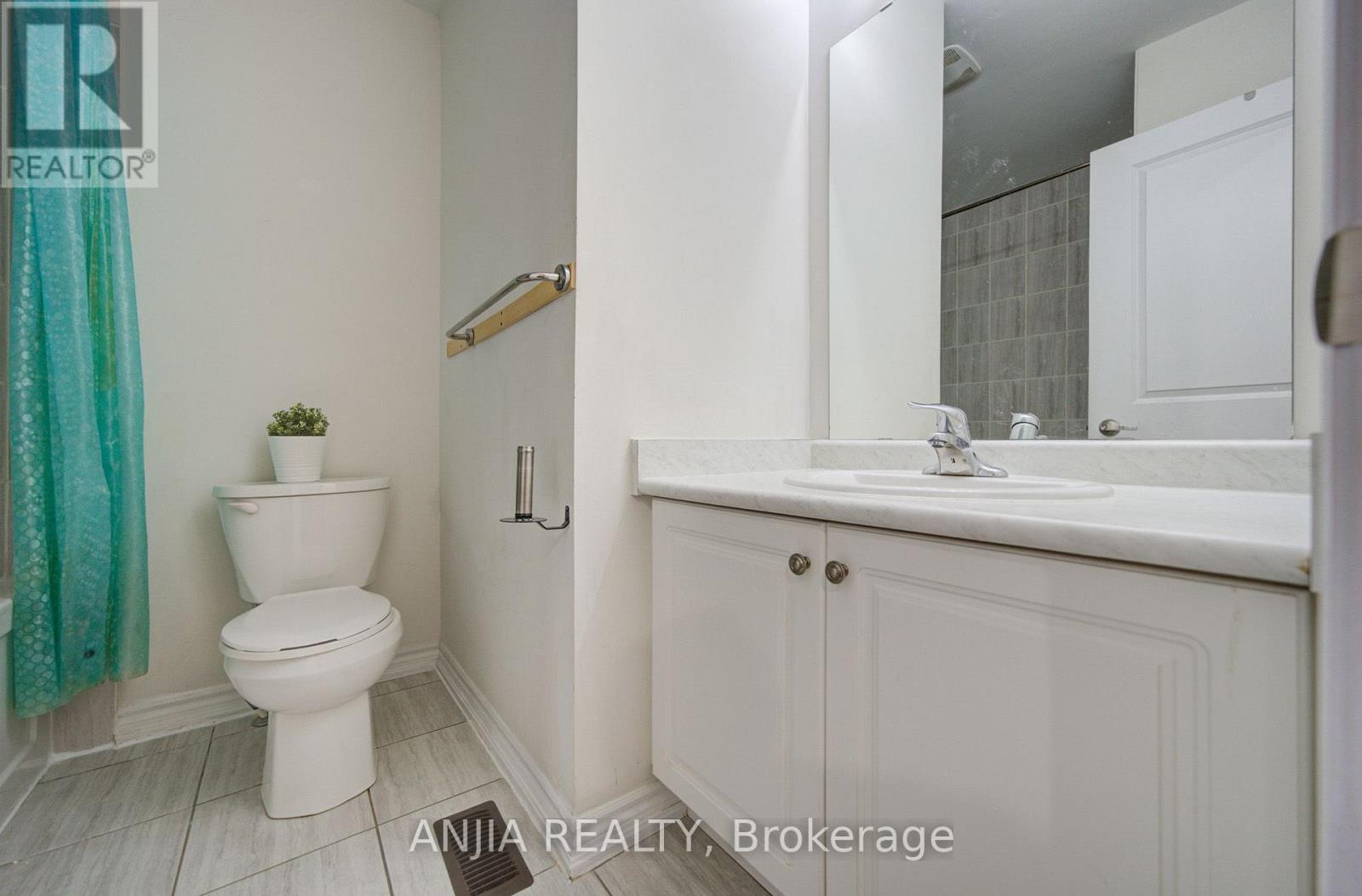 134 FREDERICK WILSON AVENUE - 39
