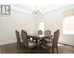 Bedroom 4 - 11 David Dunlap Boulevard, Richmond Hill, ON L4C4V7 Photo 8