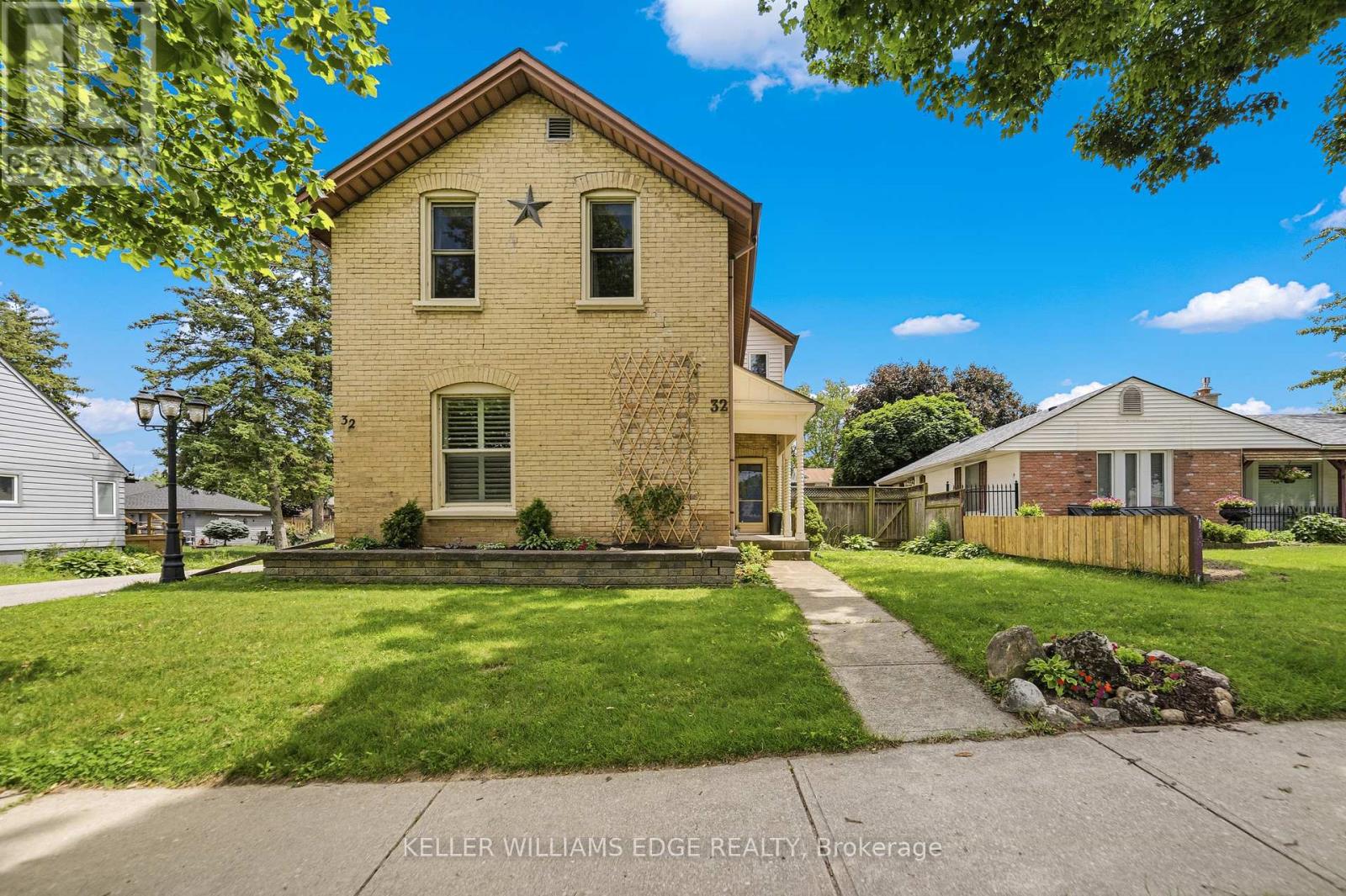 32 CLENCH AVENUE - 2