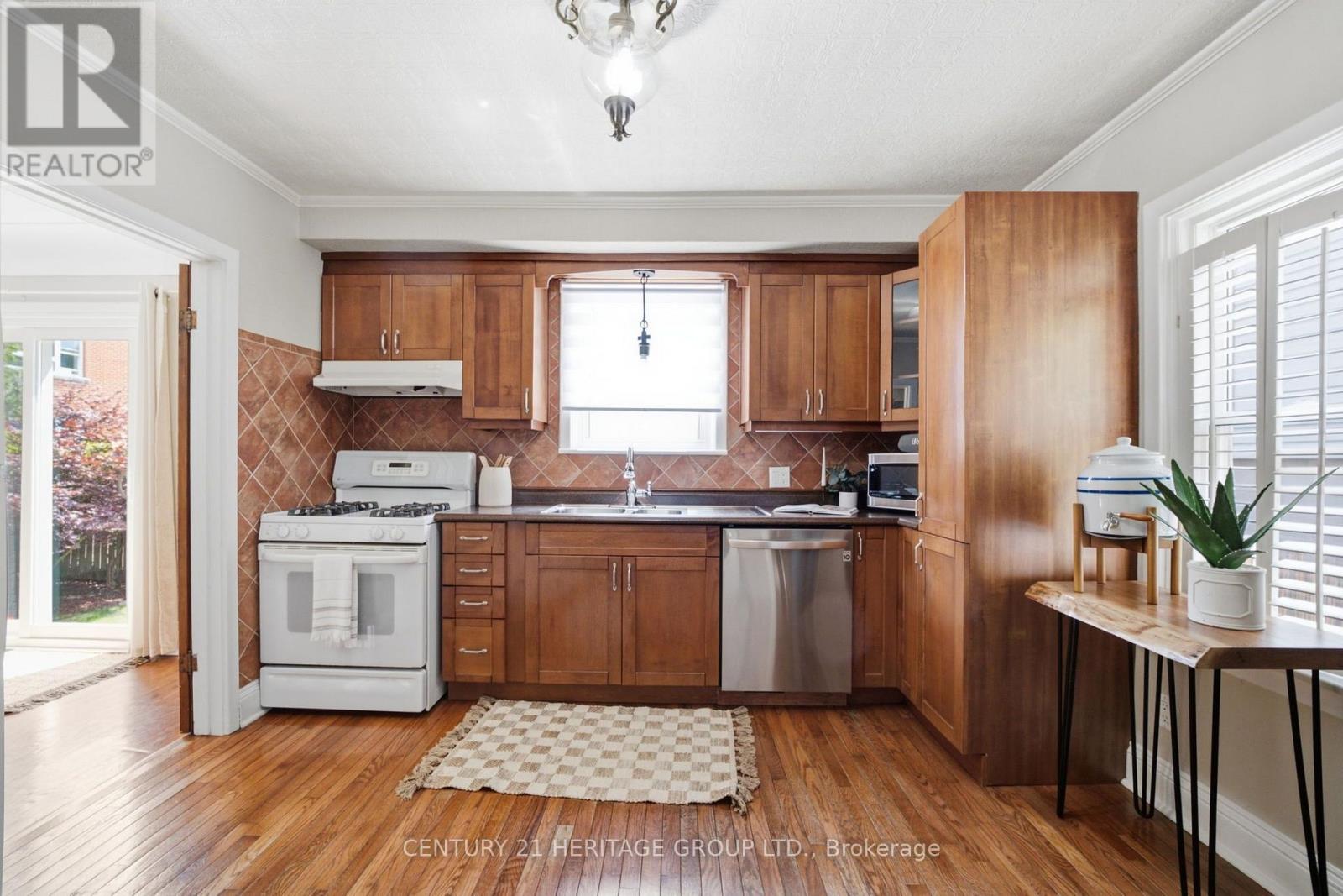 19 EAST 34TH STREET - Image 17