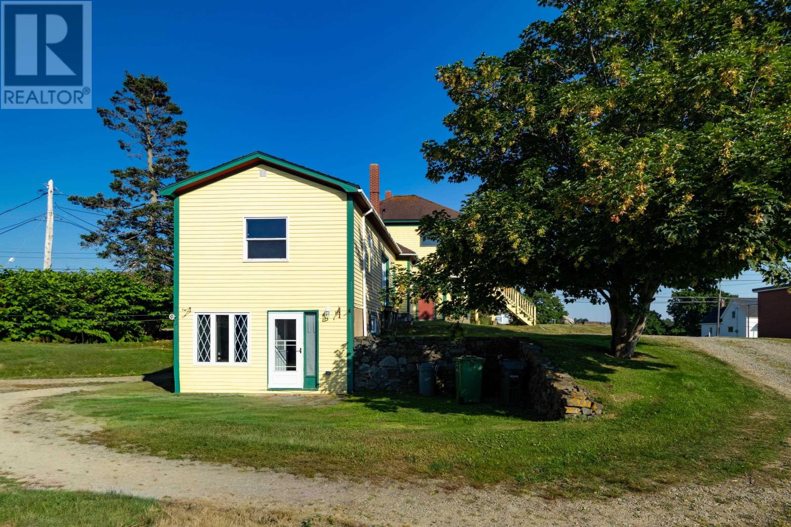 1813 Highway 1 - 5