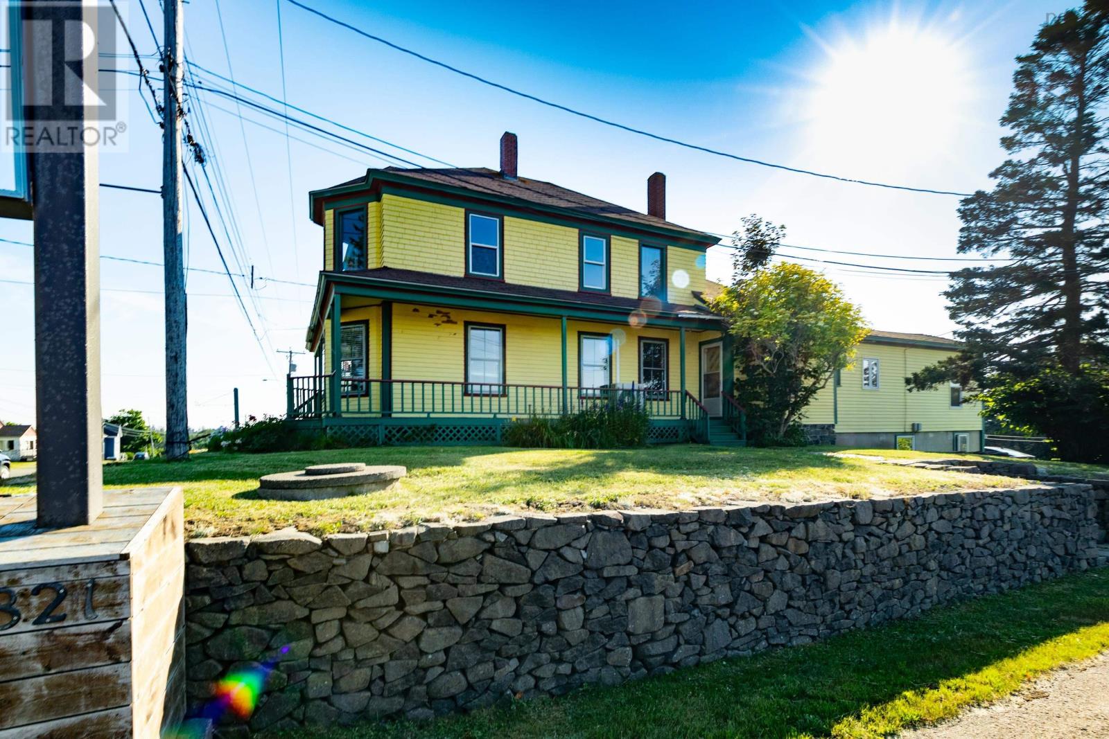 1813 Highway 1 - 7