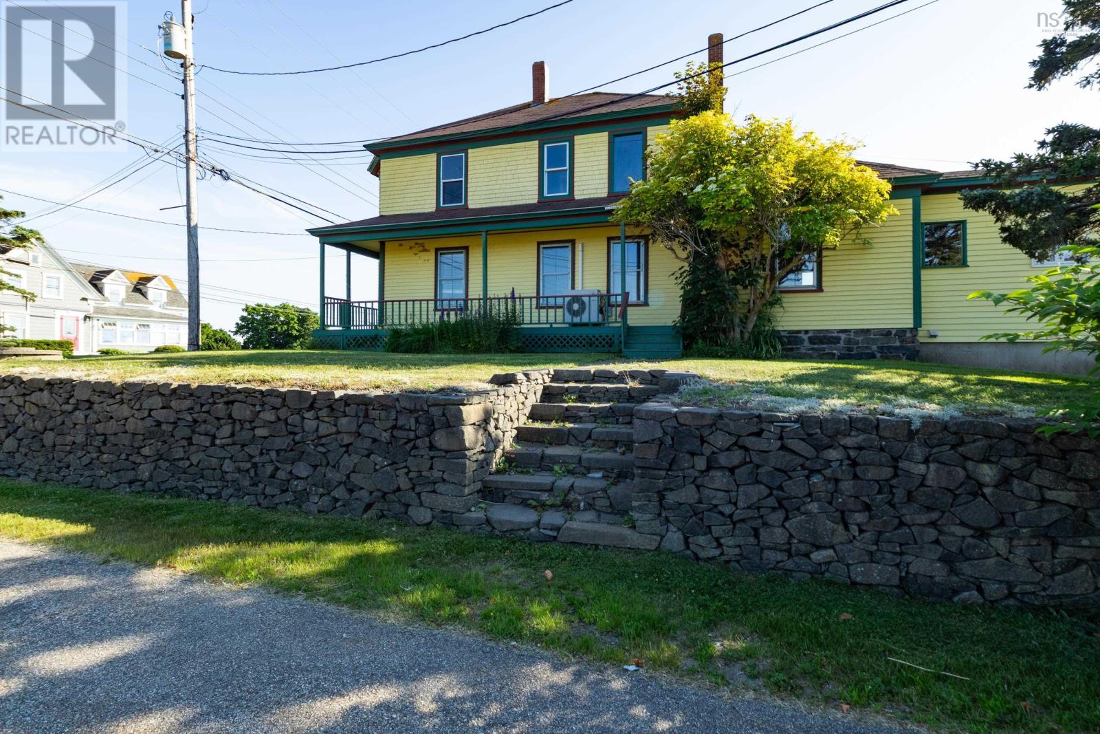 1813 Highway 1 - 8