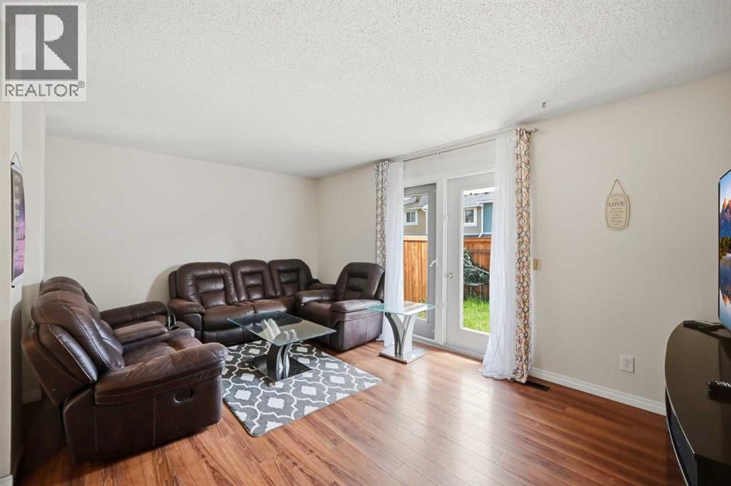 409 Georgian Villas NE - 14