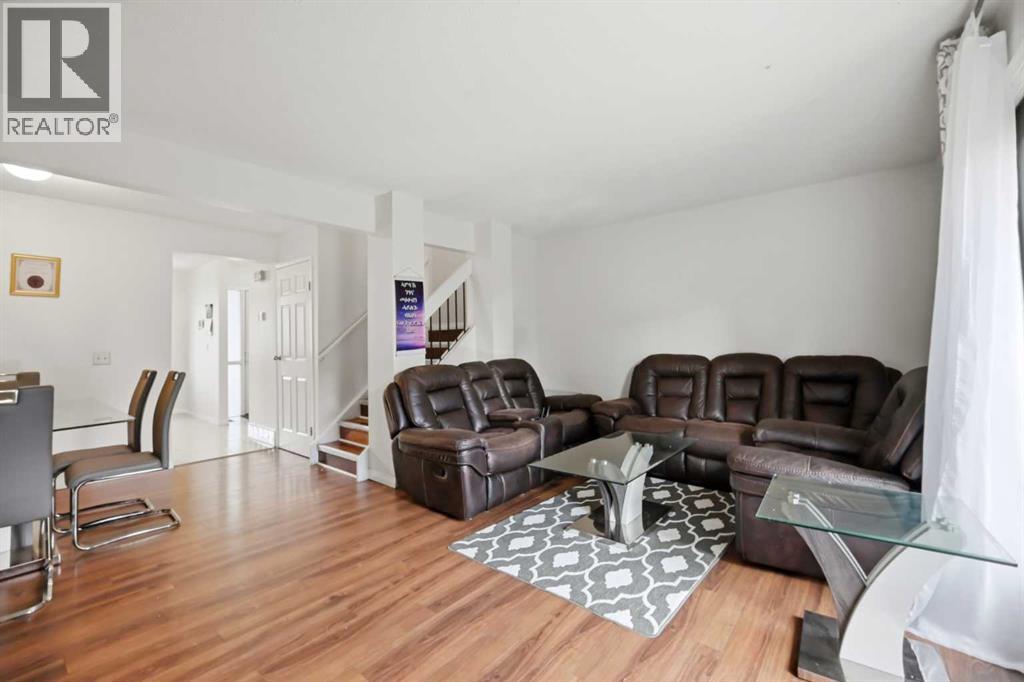 409 Georgian Villas NE - 15