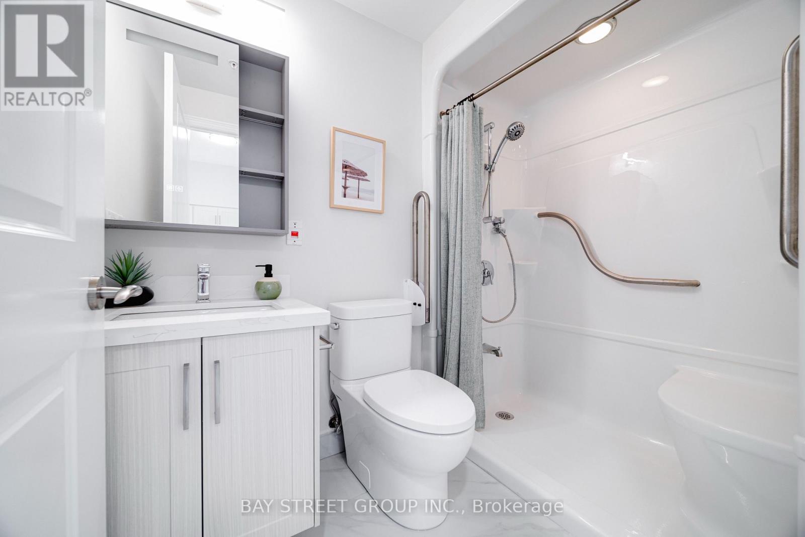 #218 1038 MCNICOLL AVENUE - 19