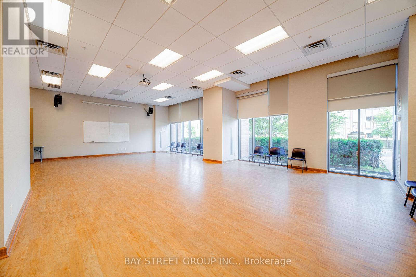 #218 1038 MCNICOLL AVENUE - Image 23