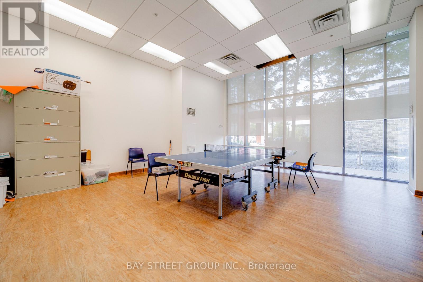 #218 1038 MCNICOLL AVENUE - 24