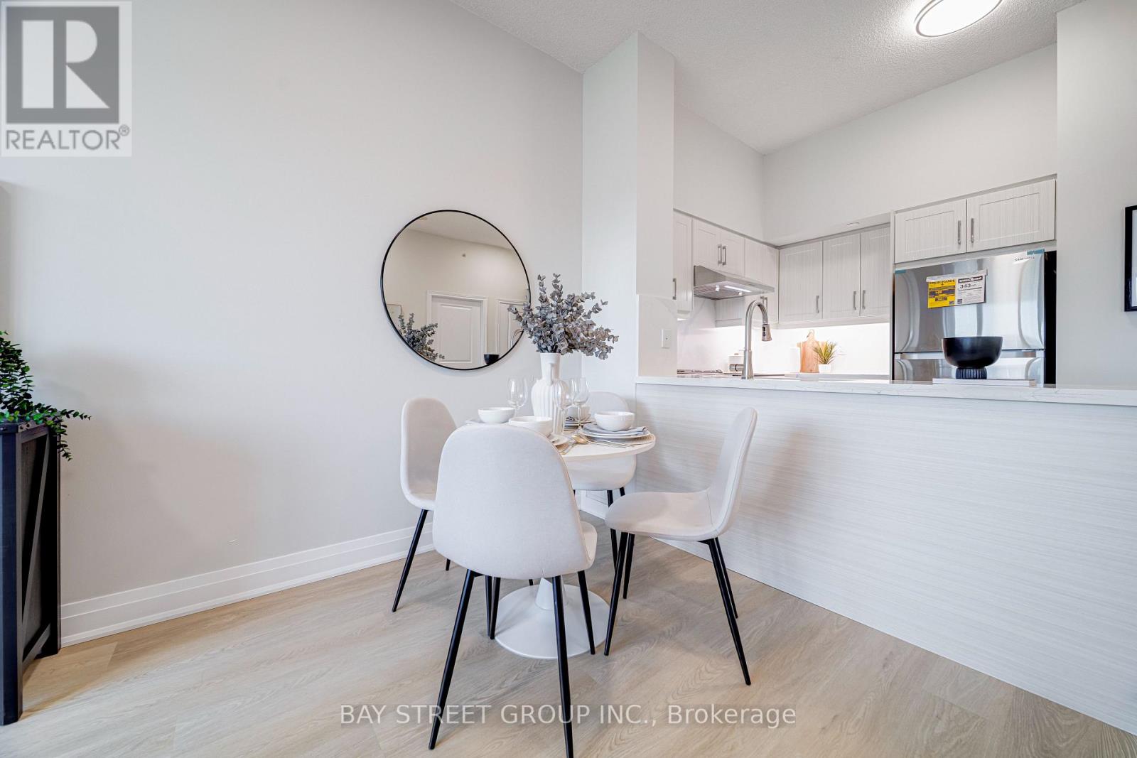#218 1038 MCNICOLL AVENUE - 9