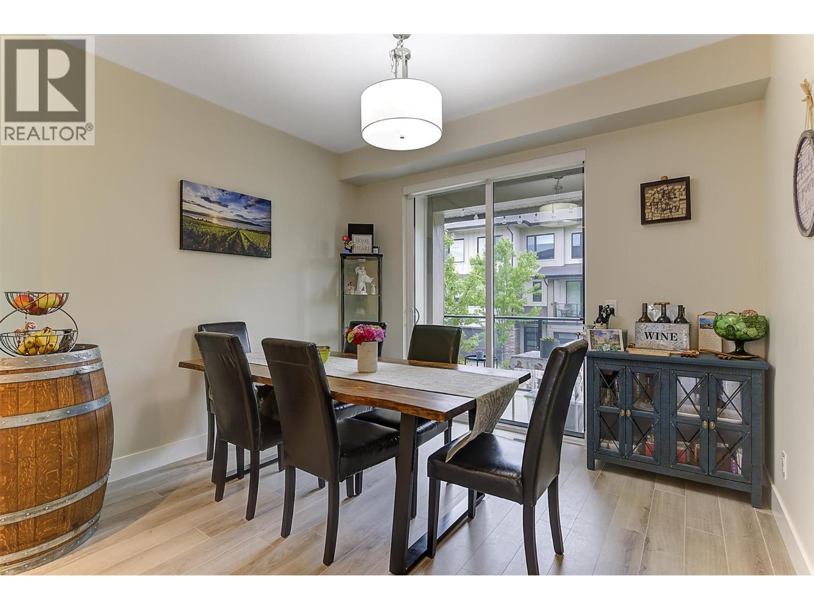 #43 12798 LAKE HILL Drive Lot# SL39 - 14