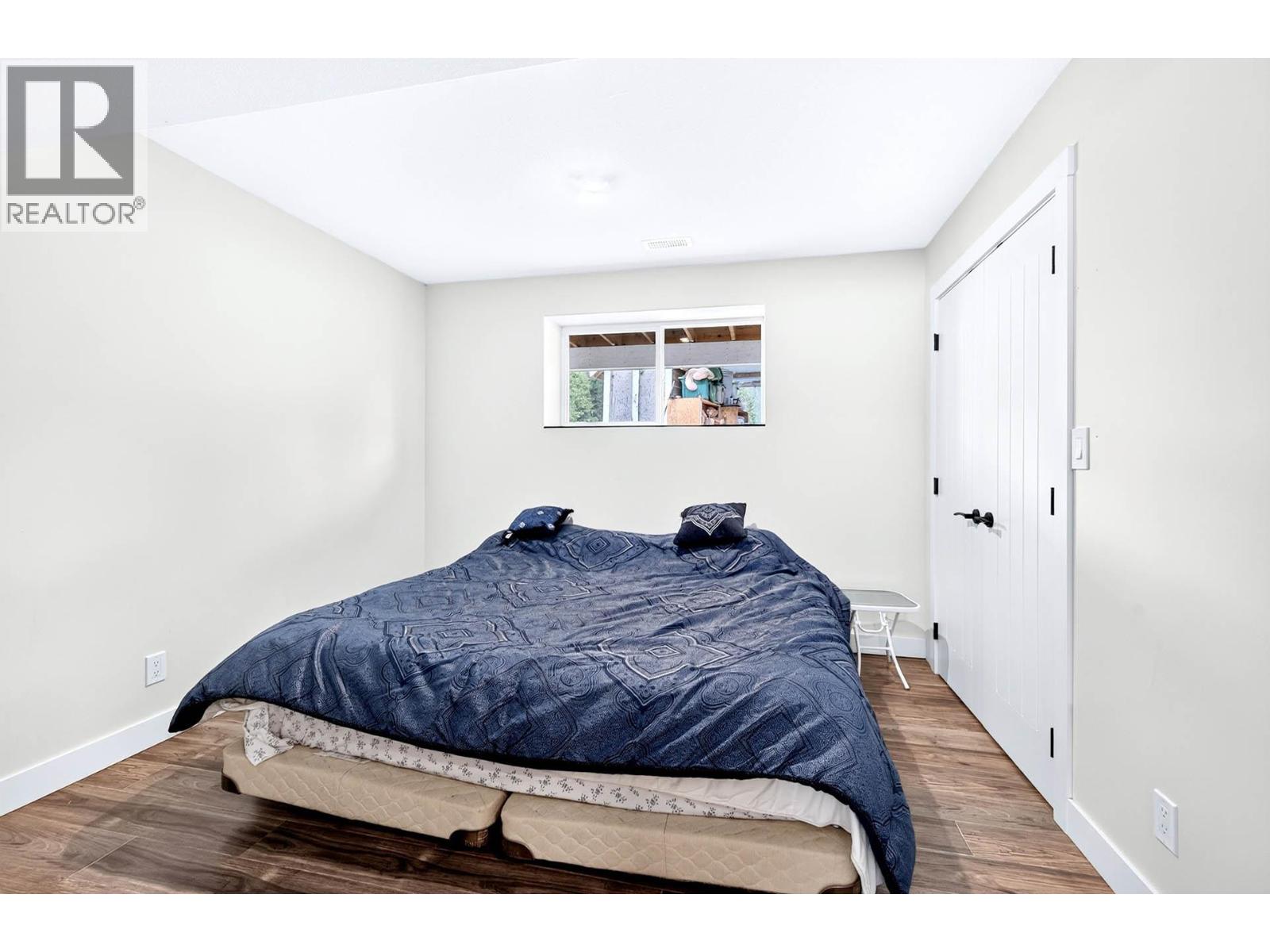 215 McLure Ferry Road - 21
