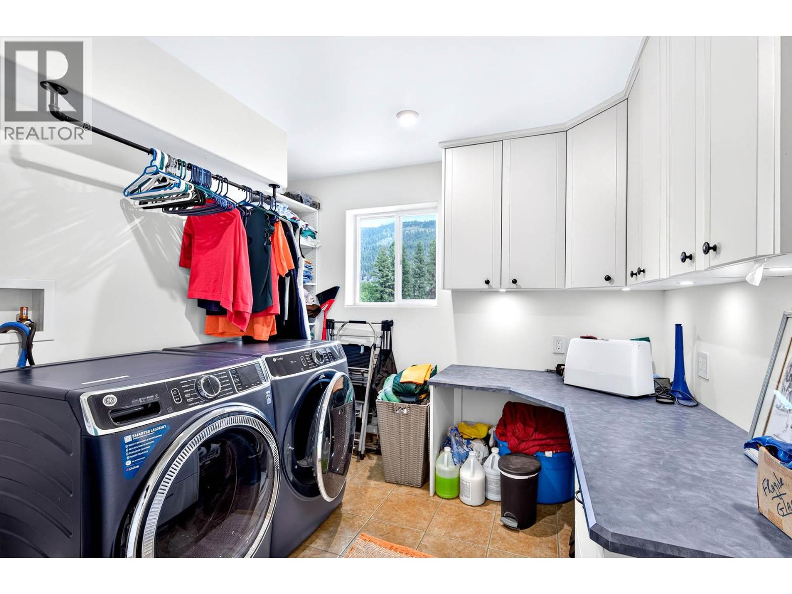 215 McLure Ferry Road - 11