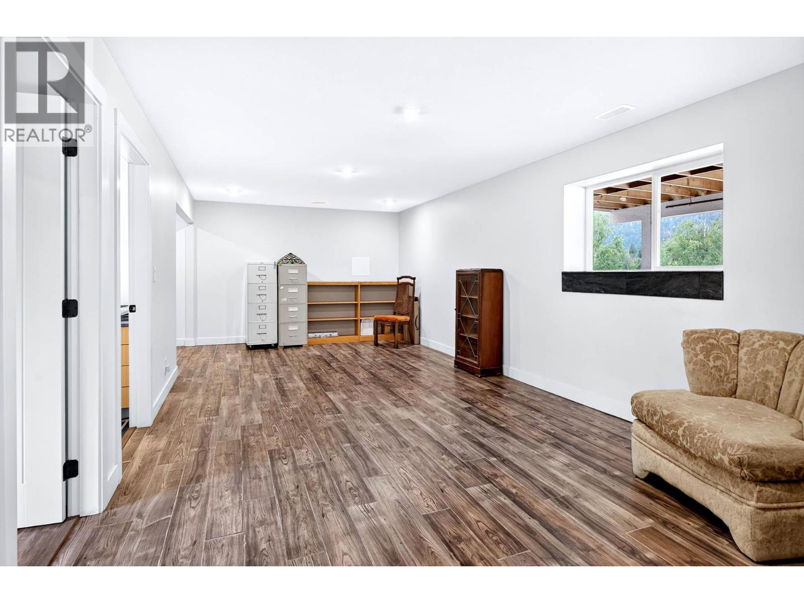 215 McLure Ferry Road - 19