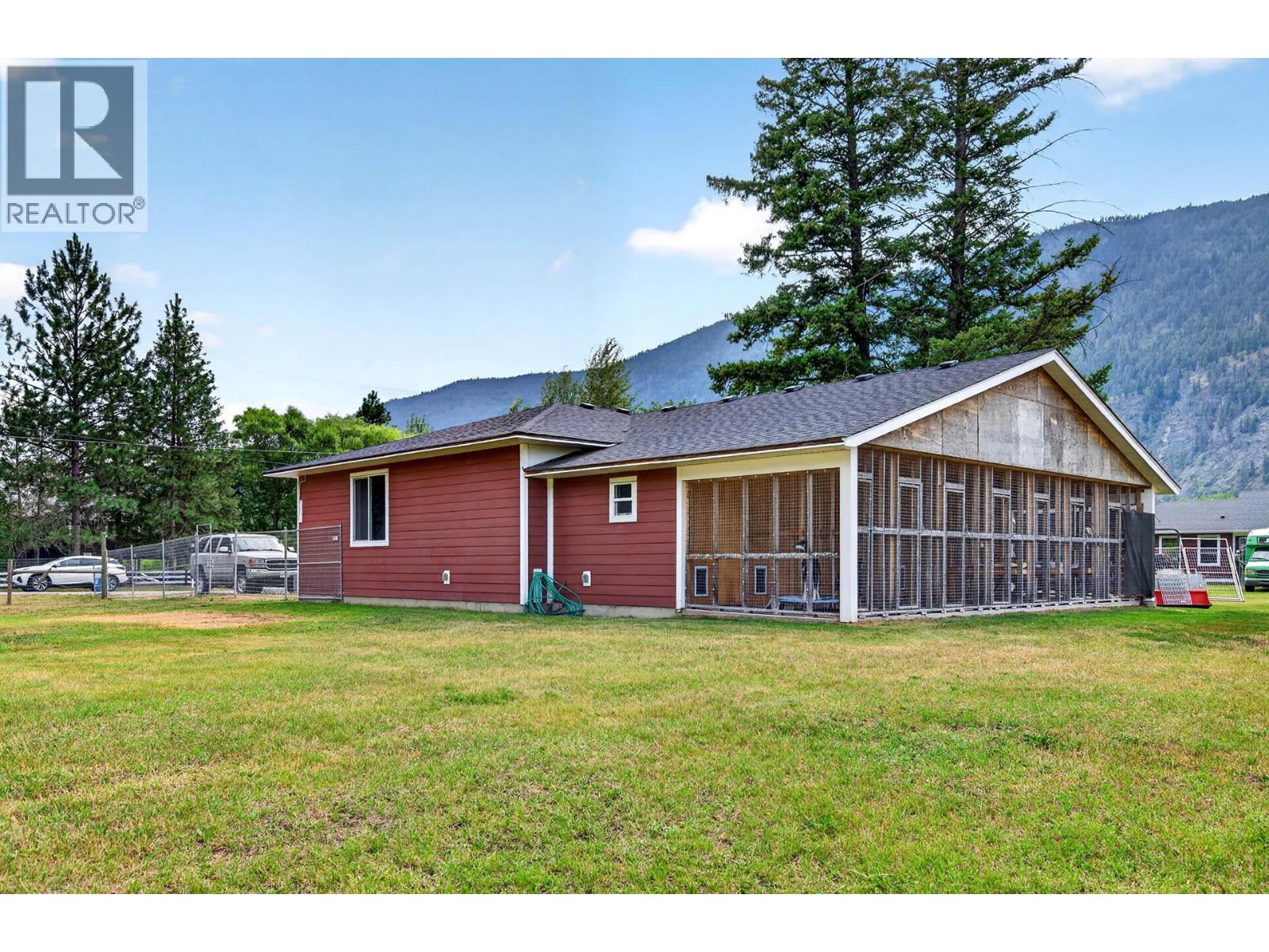215 McLure Ferry Road - 33
