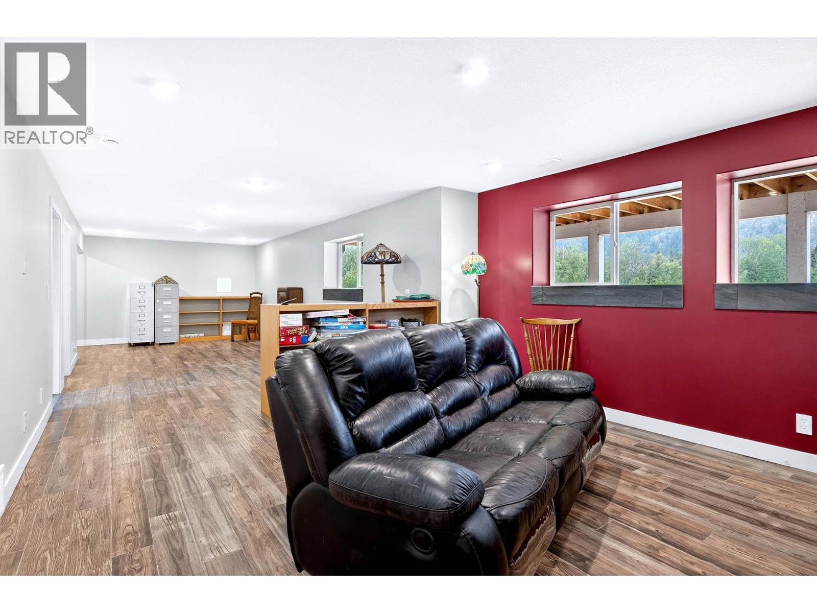 215 McLure Ferry Road - 20