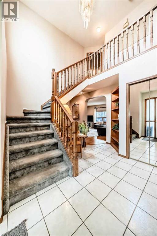219 Hawkstone Close NW - 27