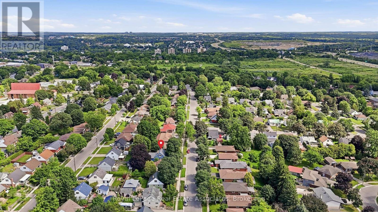 21 RIDGEWOOD AVENUE - 7