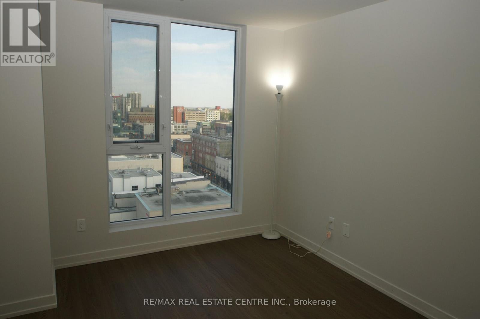 #1006 55 DUKE STREET W - 13
