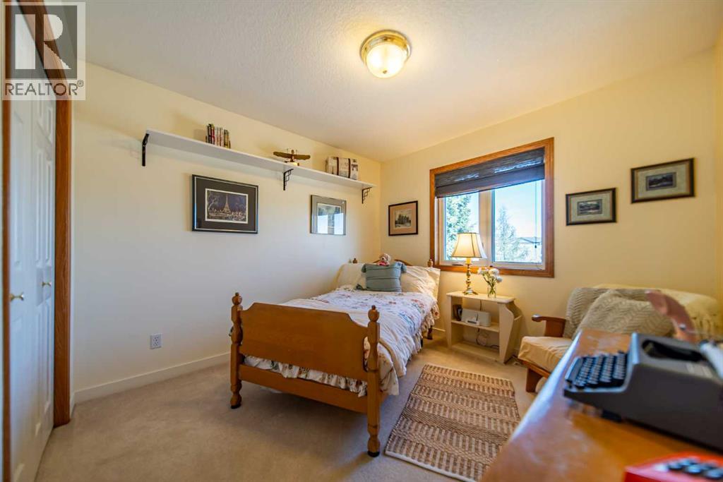 76 Sunset Crescent - 28