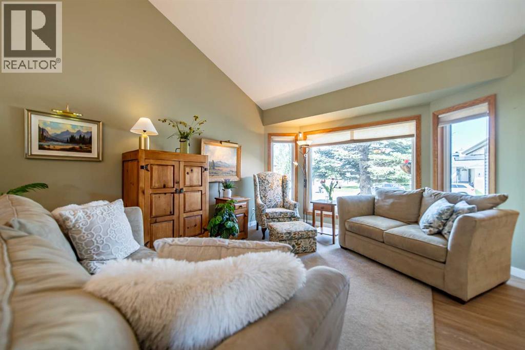76 Sunset Crescent - 11