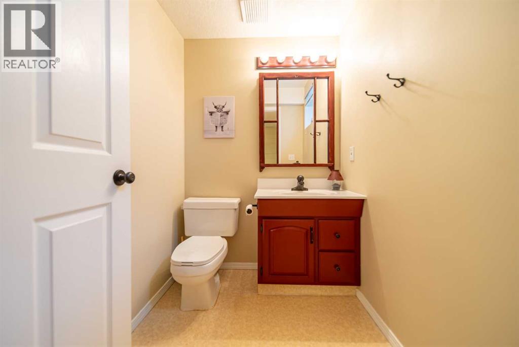 76 Sunset Crescent - 36